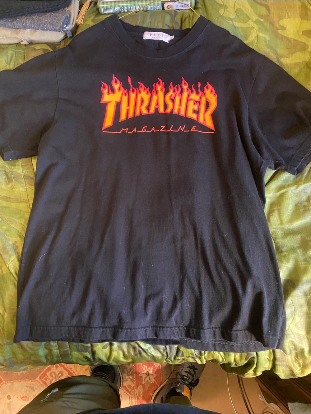 Nice Black Men’s XXL Thrasher Magazine Flame-Logo Skateboarding T-Shirt